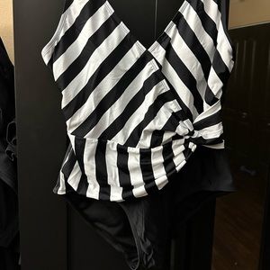 NY and Co black and white one piece swimsuit